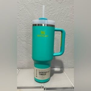LIMITED EDITION Stanley Quencher H2.0 FlowState Tumbler 40oz, TROPICAL TEAL